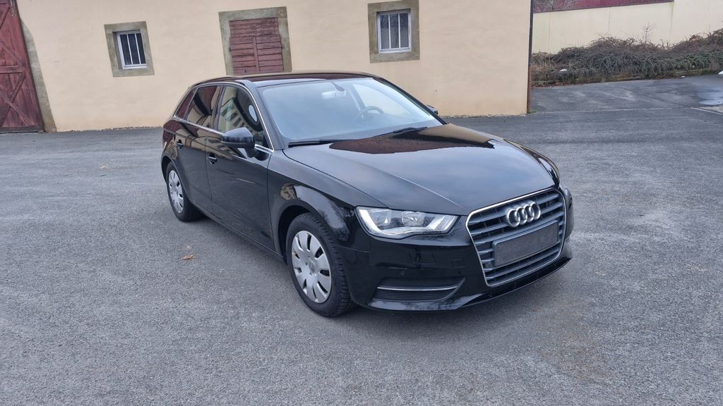 Audi A3 213.000 km 8.700 &euro; Seßlach 96145