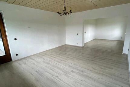 Helle 3-Zimmer-Wohnung mit Balkon in Enger – Ideal für 2 Personen 3 zimmer