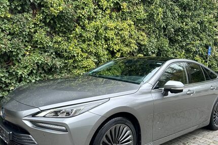 Toyota Mirai 89.500 km 11.990 &euro; Wuppertal 42281