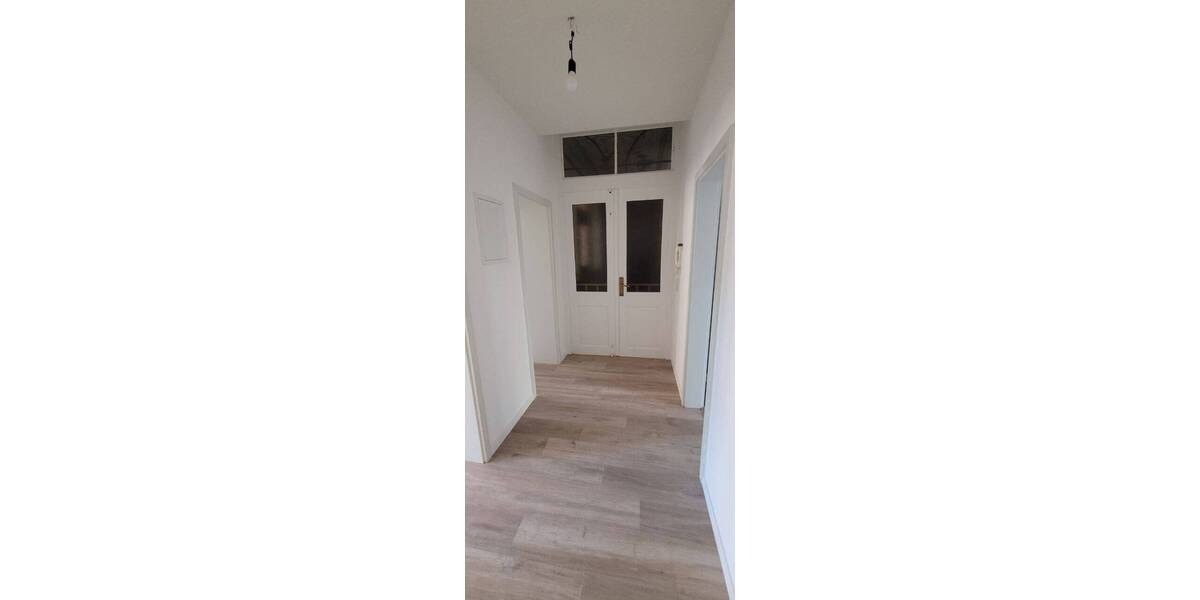 Zimmer Chemnitz Gablenz - 2 Zimmer, 57 m&sup2;, 300&euro; | Angebot:26378172