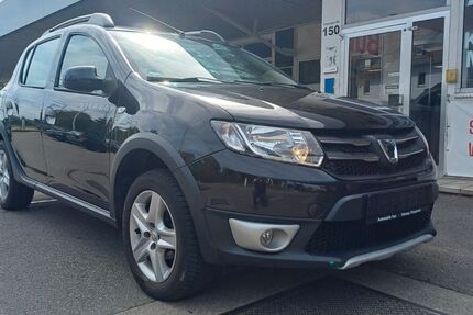 Dacia Sandero 147.481 km 4.490 &euro; Tettnang 88069