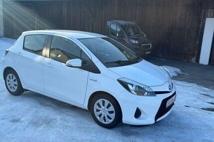 Toyota Yaris 99.125 km 9.900 &euro; Kirchroth 94356