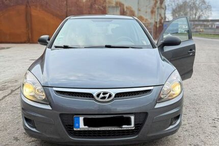 Hyundai i30 172.000 km 2.500 &euro; Worms 67547