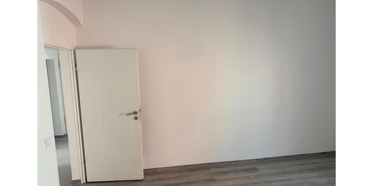 Etagenwohnung Fürth Südstadt - 3 Zimmer, 65 m&sup2;, 240.000&euro; | Angebot:26346990