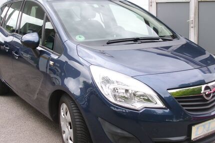 Opel Meriva 174.400 km 4.450 &euro; Kiel 24145
