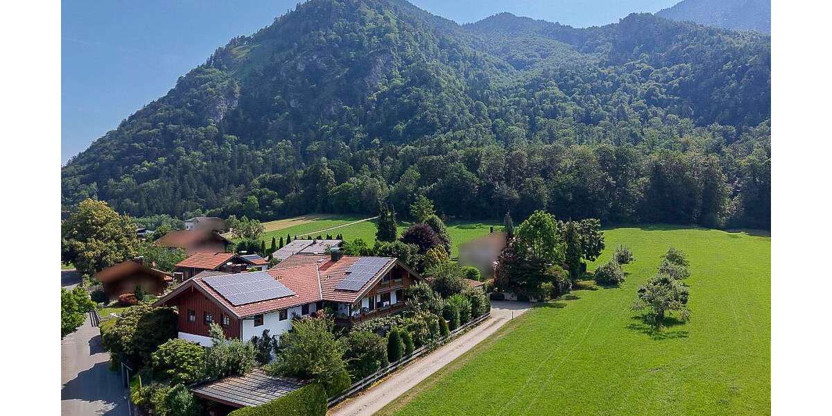 Einfamilienhaus Marquartstein - 9 Zimmer, 411 m&sup2;, 1.990.000&euro; | Angebot:26978721