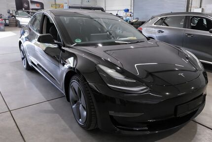Tesla Model 3 60.000 km 28.500 &euro; Kirchberg/Untermitterdorf 94259