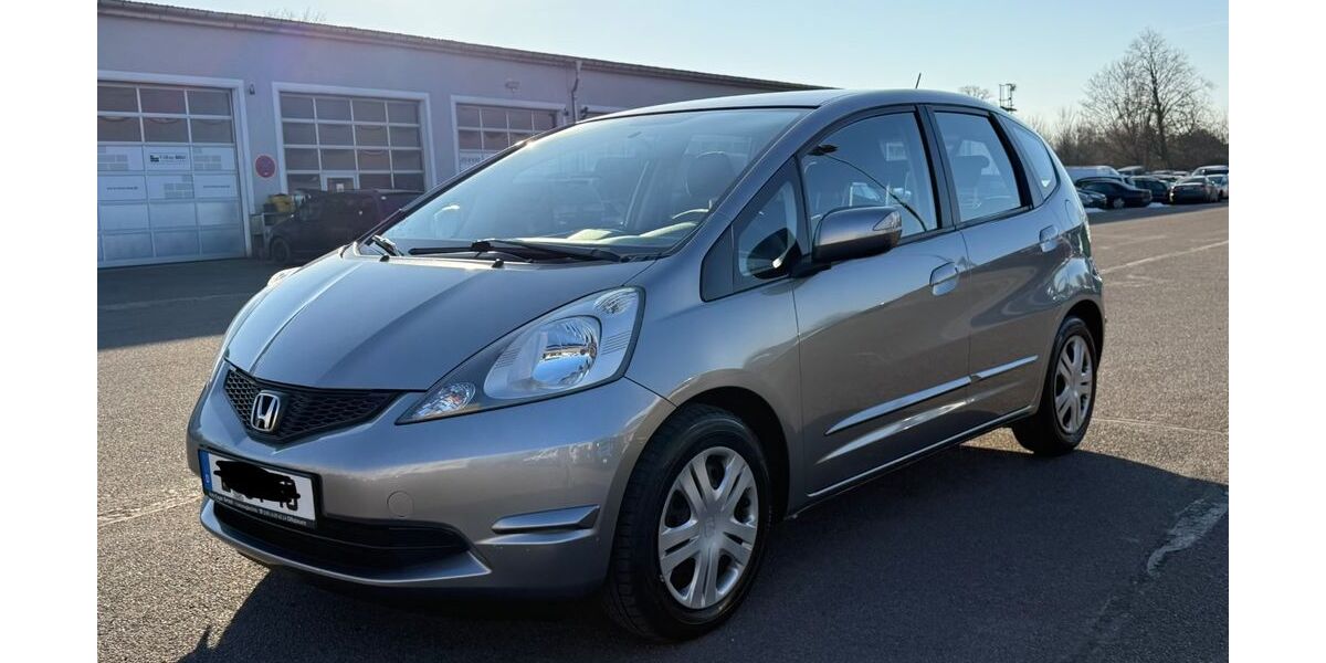 Honda Jazz 85.000 km 4.299 &euro; Leipzig 04319