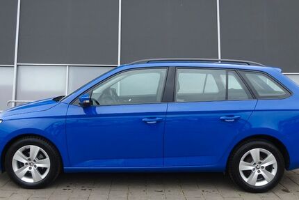 Skoda Fabia 69.372 km 13.490 &euro; Steißlingen 78256