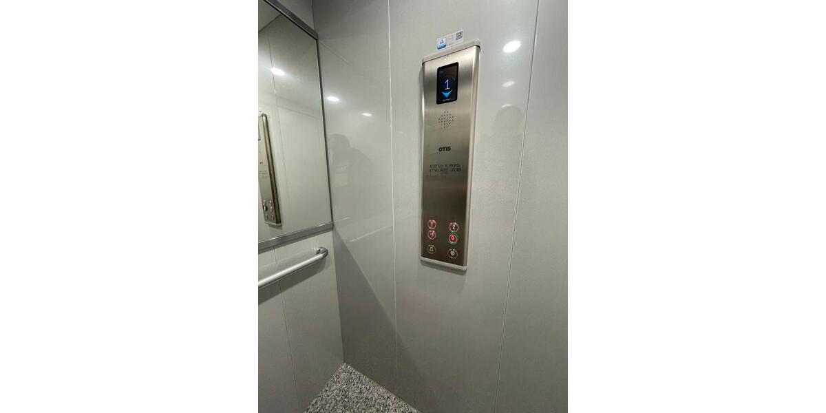 Dachgeschoßwohnung Zorneding - 2.5 Zimmer, 55 m&sup2;, 435.000&euro; | Angebot:26865329