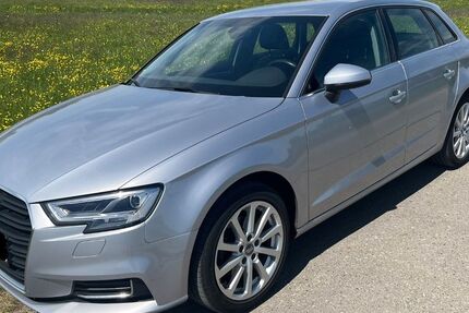 Audi A3 174.000 km 12.100 &euro; Königsbrunn 86343