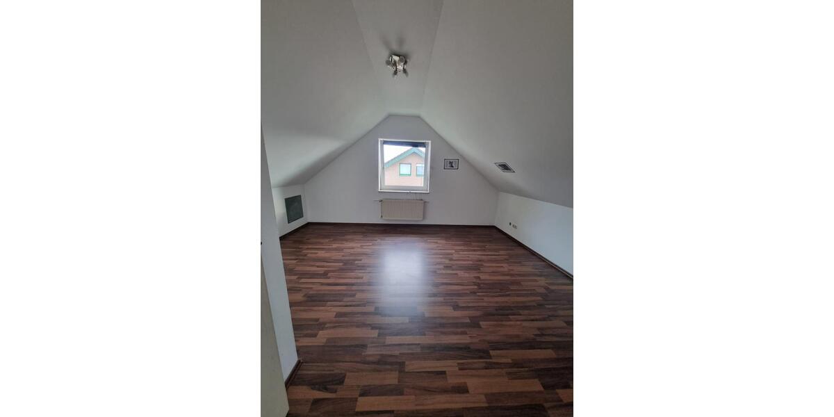 3-Zimmer-Wohnung mit Balkon in Schieder-Schwalenberg 3 zimmer