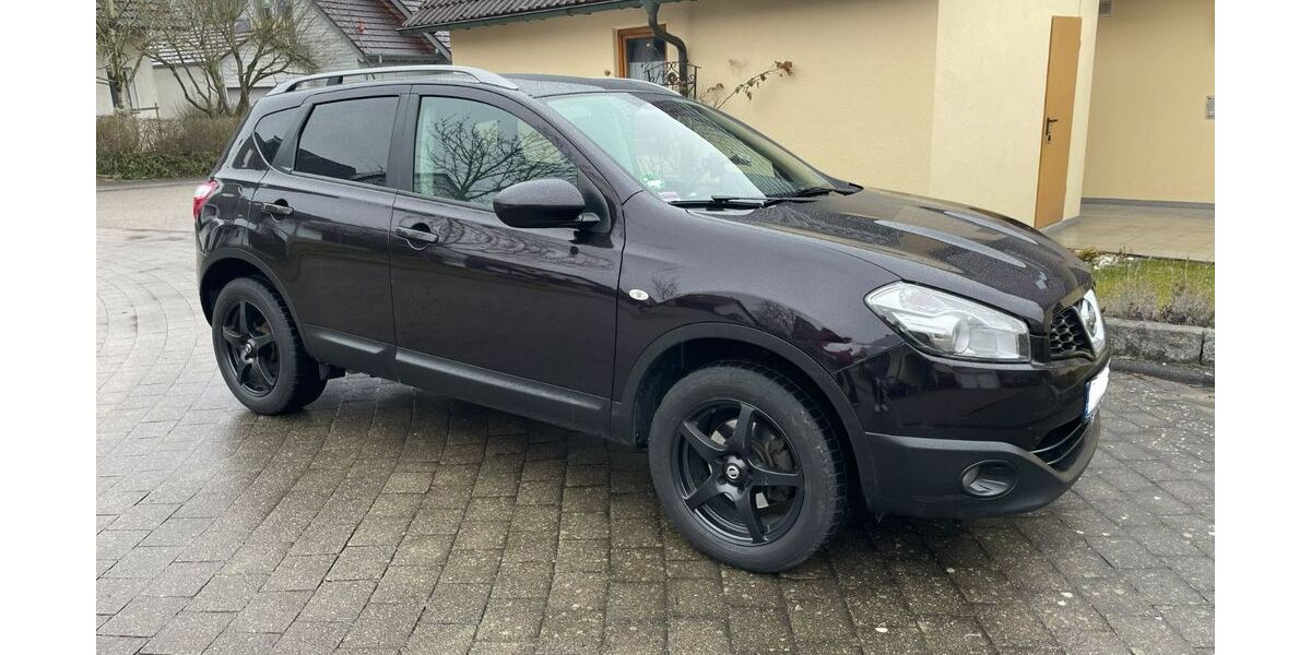 Nissan Qashqai 204.000 km 6.380 &euro; Crailsheim 74564