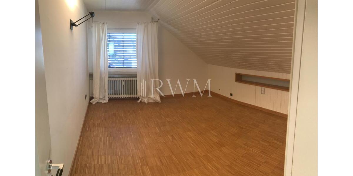 Dachgeschoßwohnung Pforzheim Büchenbronn - 3 Zimmer, 63 m&sup2;, 700&euro; | Angebot:25570110