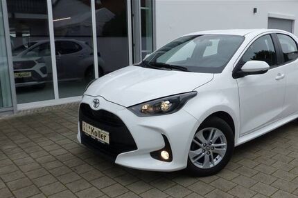 Toyota Yaris 25.920 km 16.900 &euro; Bad Gögging 93333