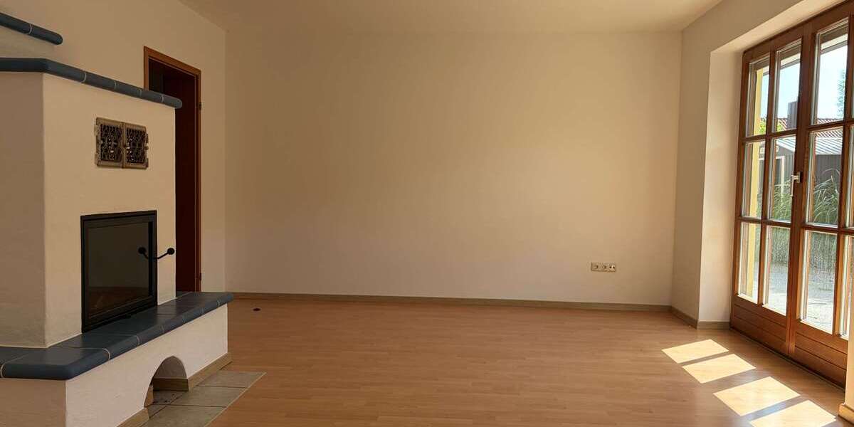 Etagenwohnung Salzweg - 4 Zimmer, 105 m&sup2;, 950&euro; | Angebot:27326012