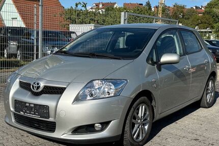 Toyota Auris 76.597 km 4.790 &euro; Würzburg 97076