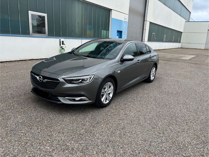 Opel Insignia 98.824 km 14.800 € Bretten 75015