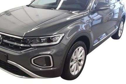 VW T-Roc 3.361 km 29.970 &euro; Fürstenwalde 15517