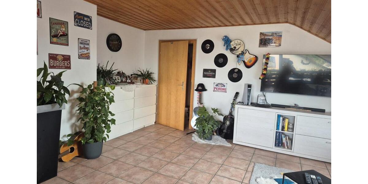 Dachgeschoßwohnung Kulmbach Blaich - 2.5 Zimmer, 75 m&sup2;, 139.000&euro; | Angebot:26977851