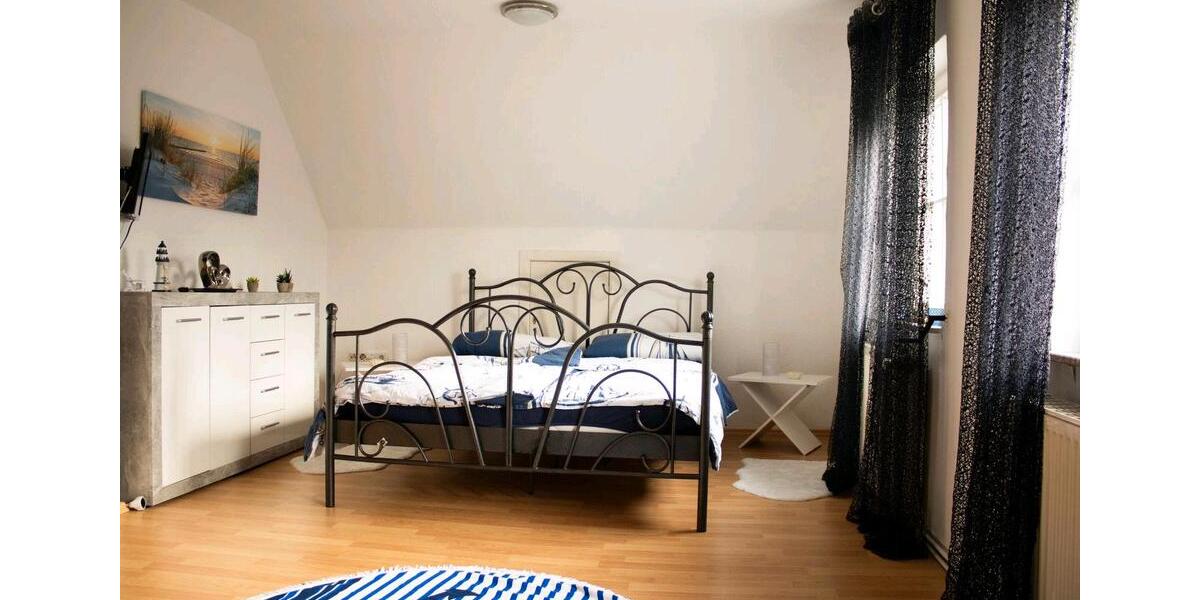 Bauernhaus, Landhaus Krummhörn - 7 Zimmer, 270 m&sup2;, 2.700&euro; | Angebot:25232684