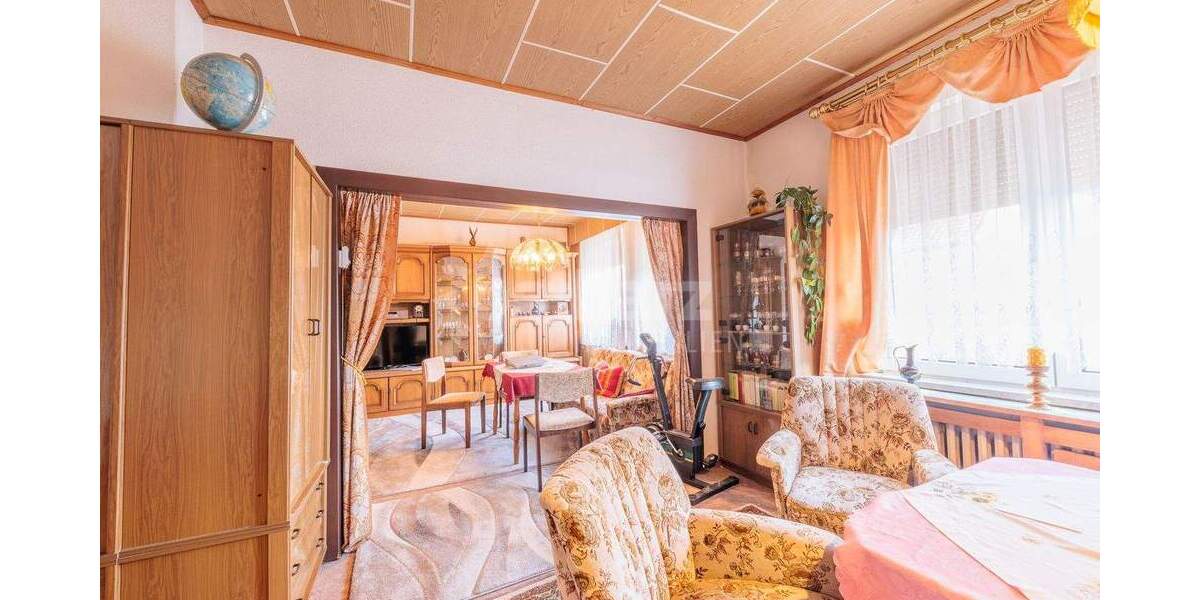 Doppelhaushälfte Ballenstedt - 3 Zimmer, 95 m&sup2;, 60.000&euro; | Angebot:25676682