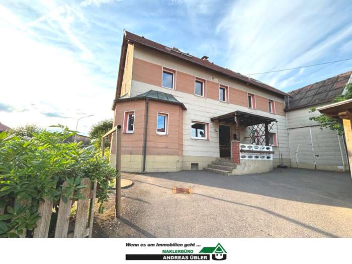 Haus zum Kaufen in Pullenreuth 169.000 € 208 m²