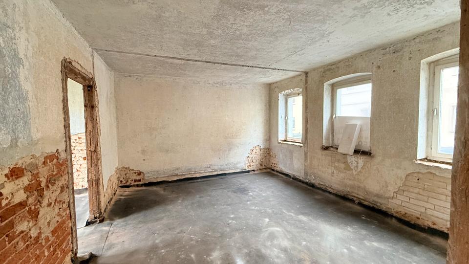 Reihenhaus Schmölln - 5 Zimmer, 160 m&sup2;, 98.000&euro; | Angebot:26798009
