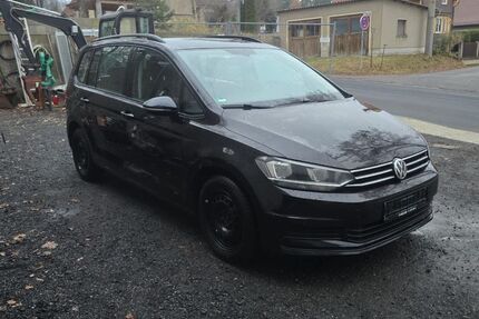 VW Touran 224.698 km 10.499 &euro; Eisenberg 07607