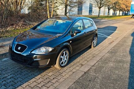 Seat Leon 155.220 km 5.000 &euro; Büren 33142