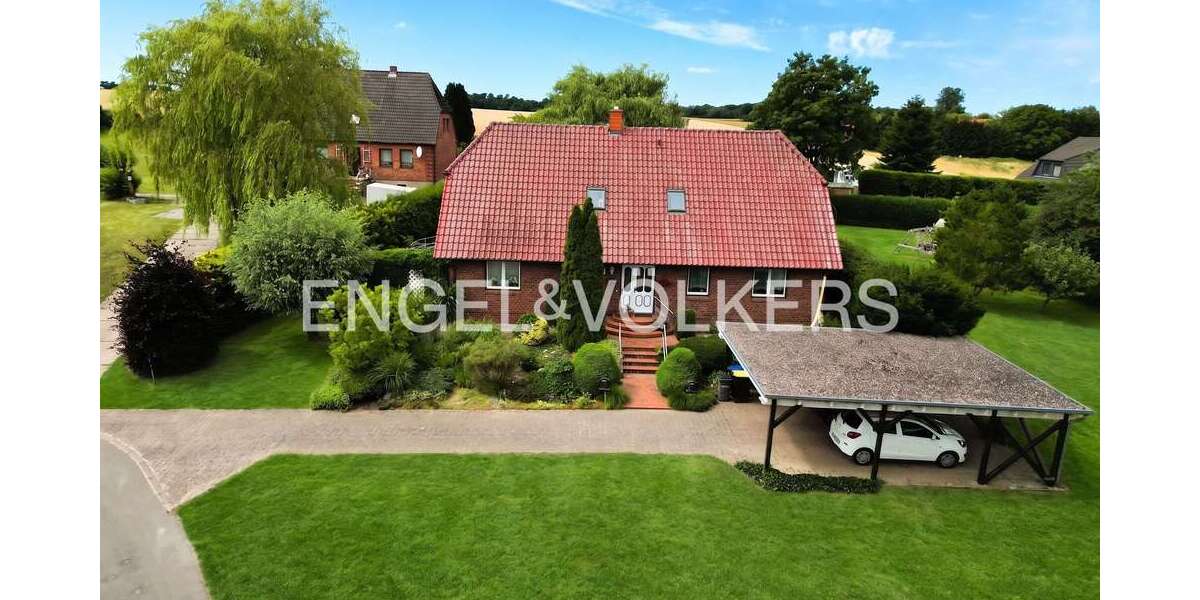 Einfamilienhaus Sukow-Levitzow Levitzow - 8 Zimmer, 195 m&sup2;, 325.000&euro; | Angebot:27192469