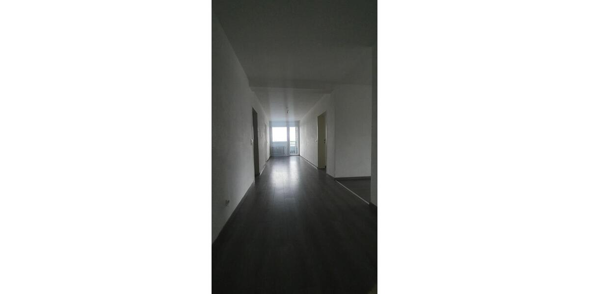 Etagenwohnung Siegen - 4 Zimmer, 104 m&sup2;, 660&euro; | Angebot:25305592