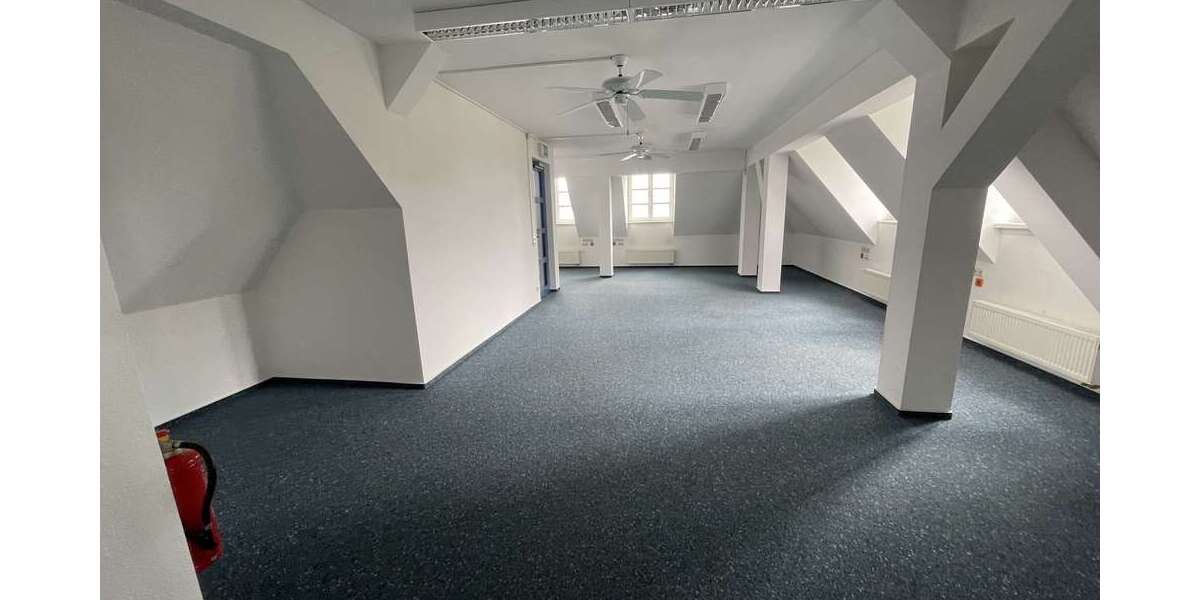 Gewerbeobjekt Schwarzheide - 1.200&euro; | Angebot:22748379
