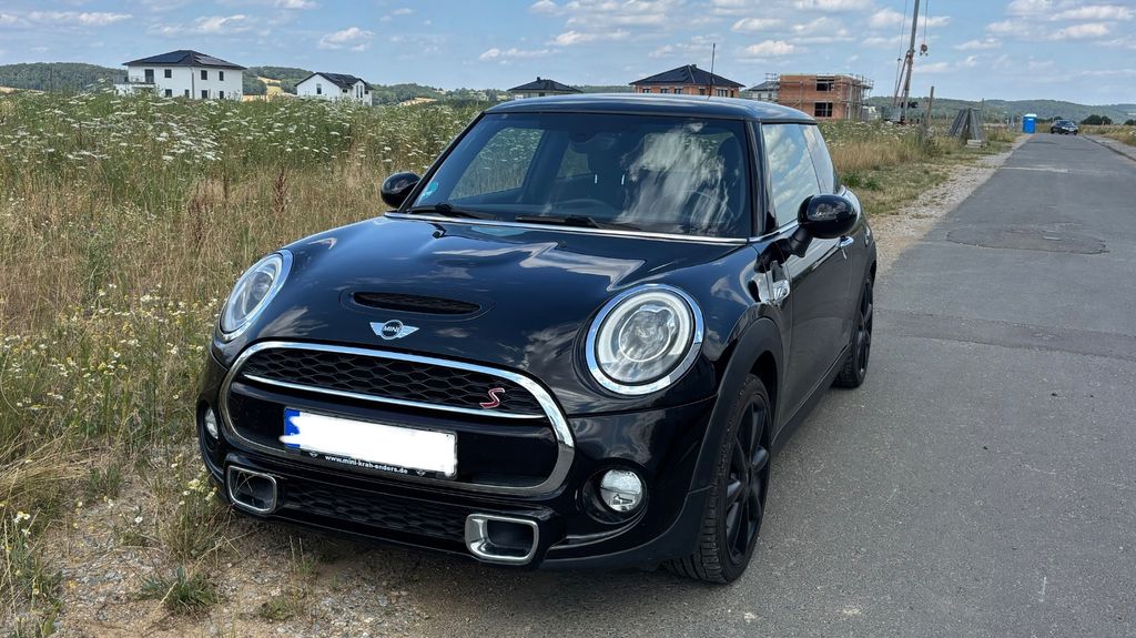Mini Cooper SD 162.255 km 8.500 &euro; Villmar-Weyer 65606