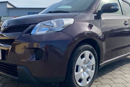 Toyota Urban Cruiser 156.000 km 4.990 &euro; Rohr 91189