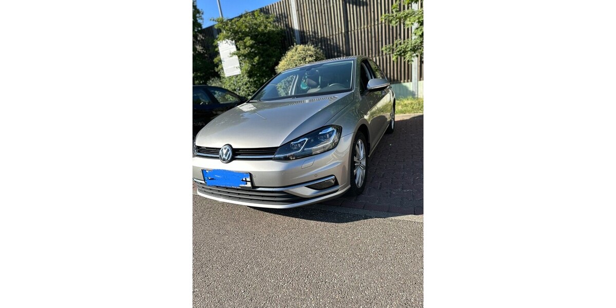 VW Golf 76.200 km 24.100 € Mannheim 68159