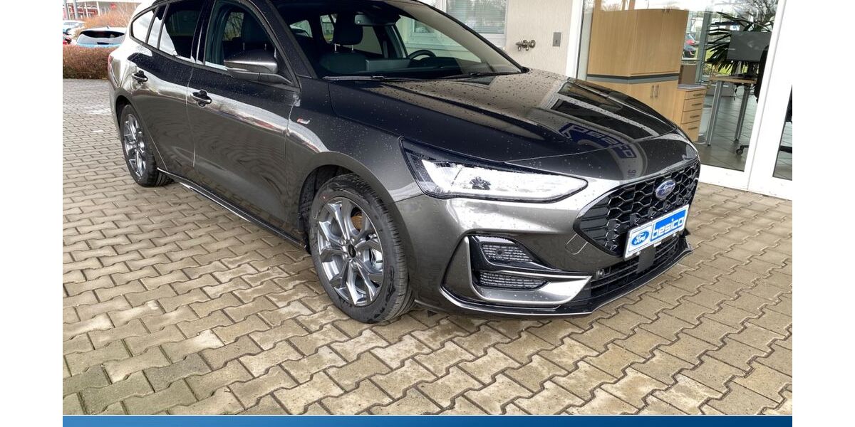 Ford Focus 1.500 km 30.150 &euro; Glauchau 08371