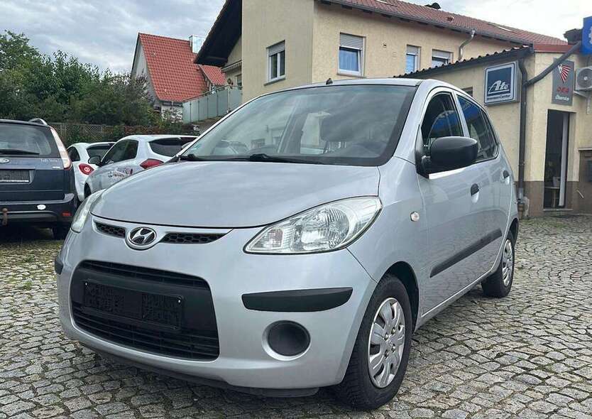 i10