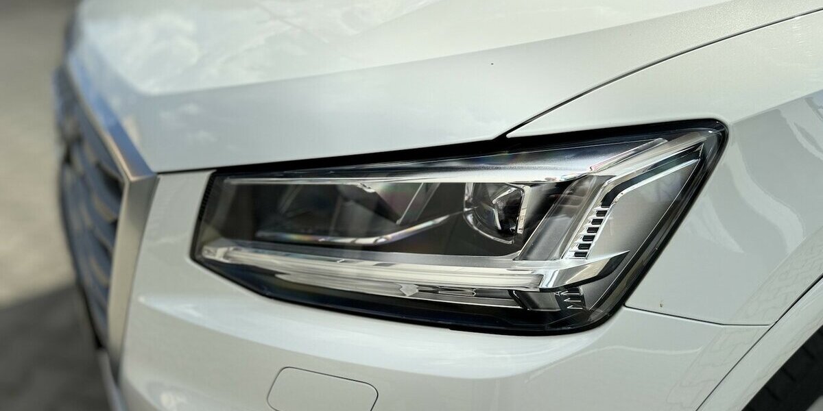 Audi Q2 35 TDI Sport / S Line / KeylessGO / AHK 55.000 km 25.180 &euro; Mönchengladbach 41066