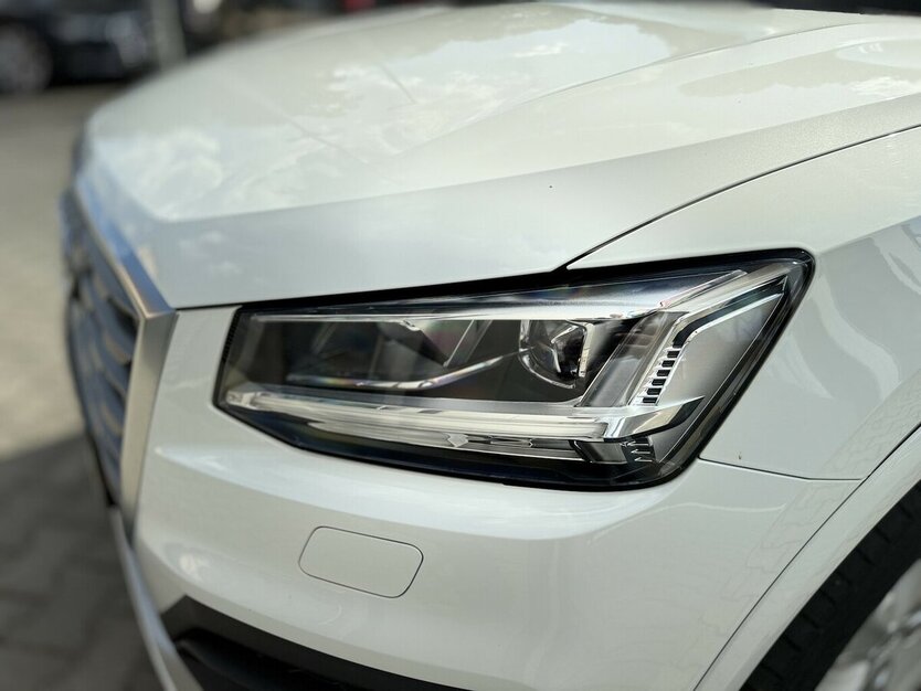 Audi Q2 35 TDI Sport / S Line / KeylessGO / AHK 55.000 km 25.490 € Mönchengladbach 41066