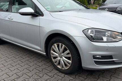 VW Golf 312.891 km 5.499 &euro; Moormerland 26802