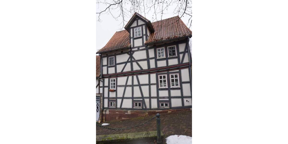 Einfamilienhaus Gudensberg - 5 Zimmer, 112 m&sup2;, 155.000&euro; | Angebot:26141295