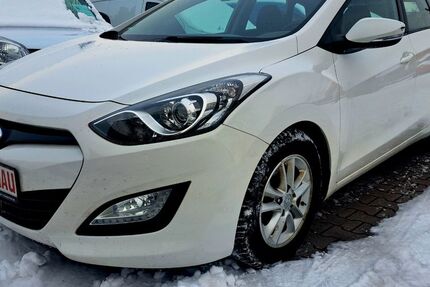 Hyundai i30 165.389 km 4.699 &euro; Leipzig 04205