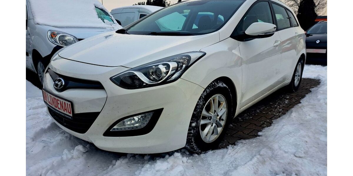 Hyundai i30 165.389 km 4.699 &euro; Leipzig 04205