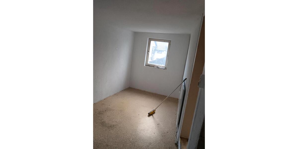 Doppelhaushälfte Hardheim - 4 Zimmer, 90 m&sup2;, 110.000&euro; | Angebot:25839631