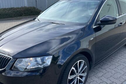 Skoda Octavia 250.000 km 5.350 &euro; Kiel 24113