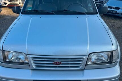 Kia Sportage 114.000 km 2.490 &euro; Öhringen 74613