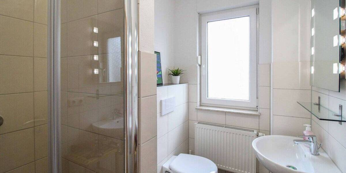 Einfamilienhaus Röbel/Müritz Röbel - 5 Zimmer, 108 m&sup2;, 239.000&euro; | Angebot:26275623