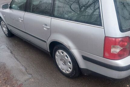 VW Passat 346.000 km 899 &euro; Plauen 08525