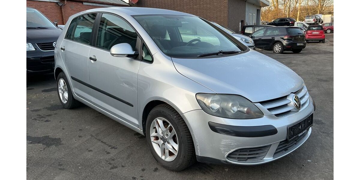 VW Golf 139.000 km 2.700 &euro; Varel 26316